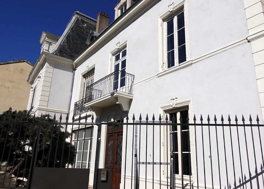 Vente maison 1 pièce 483 m² à Vienne (38200), 825 000 €