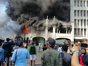 The reopening of Durban's Juma Masjid, also known as the Grey Street Mosque, has been delayed indefinitely after an adjoining block of flats went up in flames on Monday.