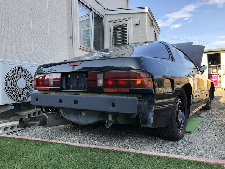 RX-7のRotaryism・カッコイイFC保存会・FCのオシリスト❤️・右斜め後ろ写真展に関するカスタム事例の投稿画像1枚目