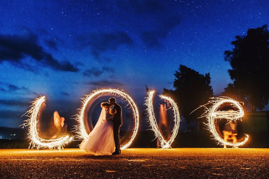 Fotografo di matrimoni Ilya Antokhin (ilyaantokhin). Foto del 18 giugno 2017