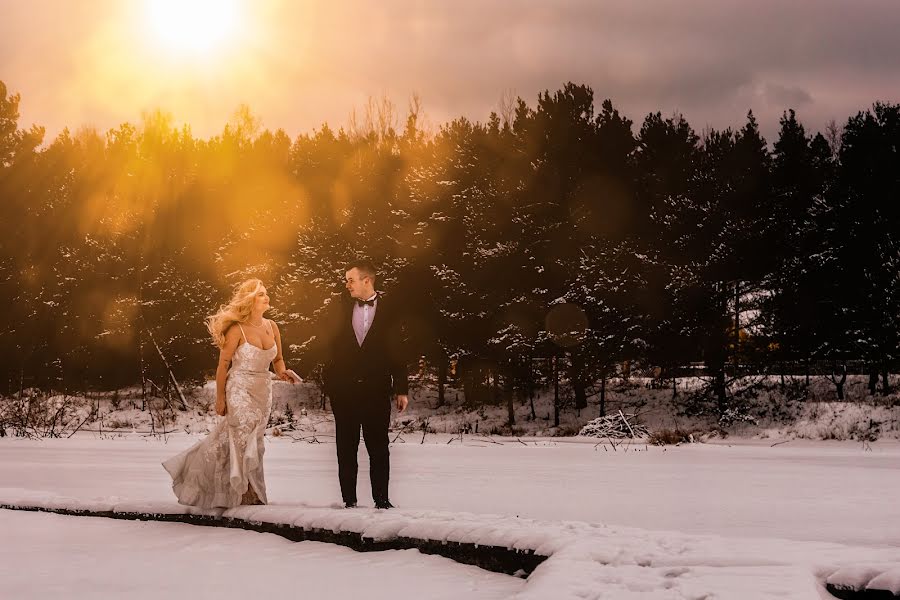 Fotógrafo de bodas Karolina Cicha (cichespojrzenie). Foto del 22 de enero