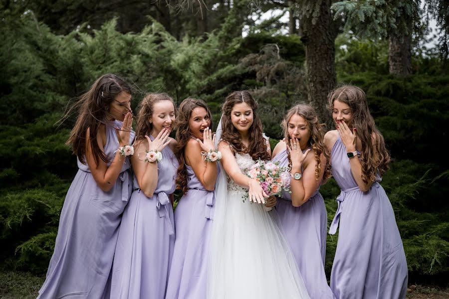 Fotógrafo de casamento Eszter Péter-Tóth (teszterfoto). Foto de 9 de outubro 2020