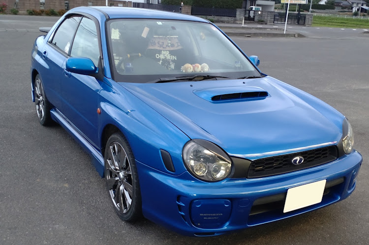インプレッサ WRXの丸目インプレッサ・退院しました・エアクリーナー交換・純正戻し・アイラインガーニッシュに関するカスタム事例の投稿画像1枚目