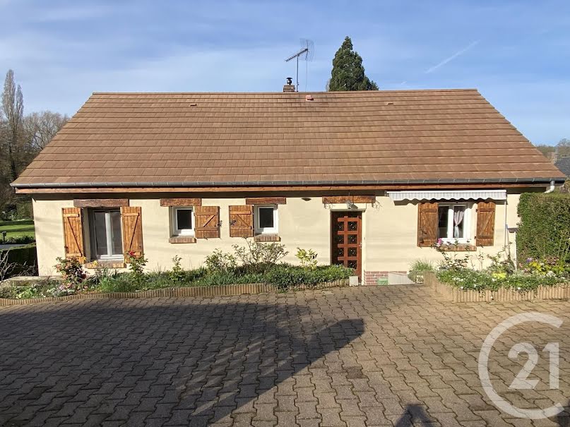 Vente maison 5 pièces 95.1 m² à Bernay (27300), 260 000 €