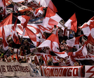 🎥 L'incroyable lion enflammé du stade d'Estudiantes !