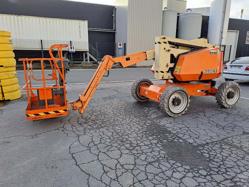 Picture of a JLG 340AJ