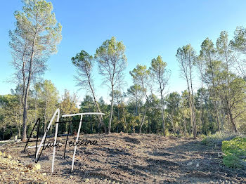 terrain à Lorgues (83)