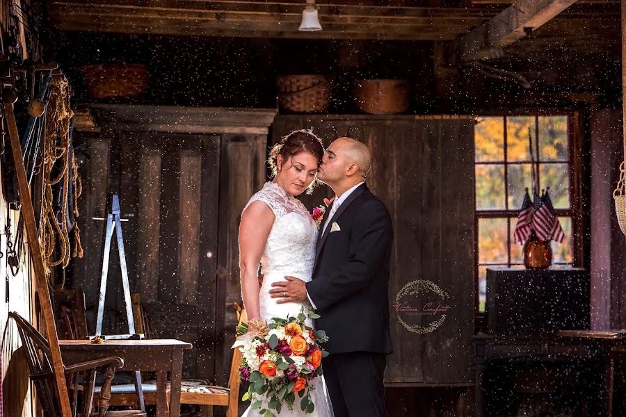 Fotografo di matrimoni Victoria (victoriacomfort). Foto del 27 gennaio 2022