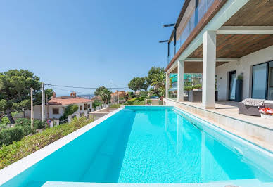 Villa with pool and terrace 2