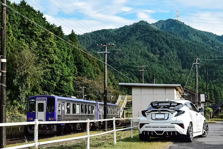 C-HRのdiscover_ct・𝓣𝓮𝓪𝓶'𝓼 𝓛𝓸𝔀𝓰𝓾𝓷・アヒル隊・癒しの風景・東海道の関所に関するカスタム事例の投稿画像5枚目