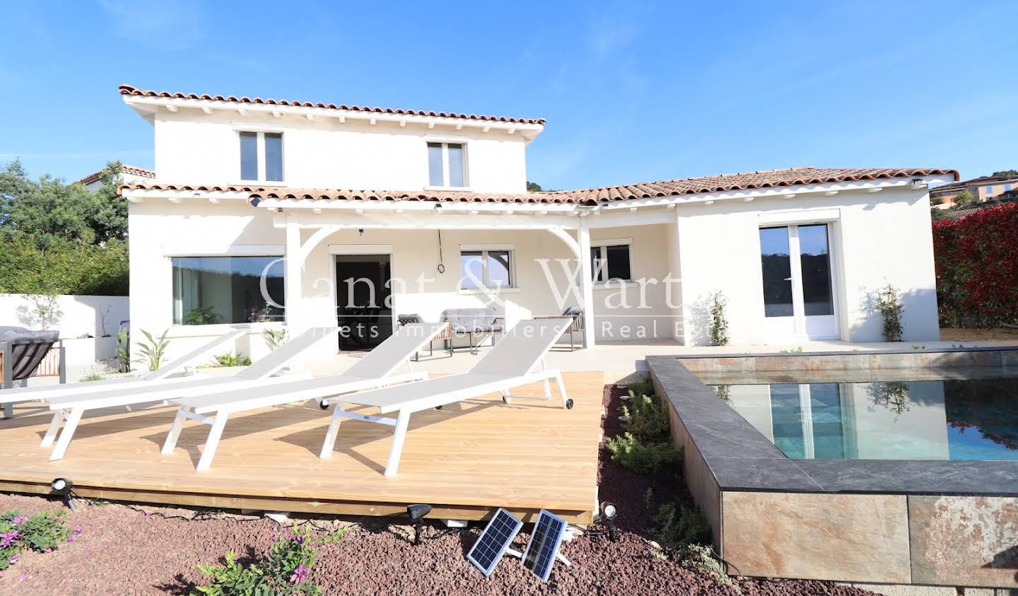 Villa with pool and terrace Cavalaire-sur-Mer