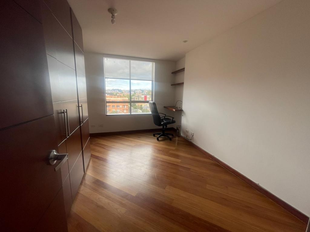 Apartamento En Venta - La Carolina, Bogota