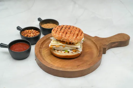 Veg Cheese Paneer Grilled Burger