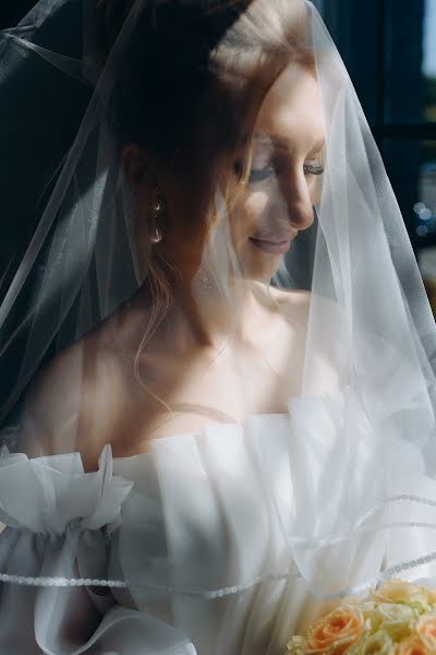 Fotograful de nuntă Lyudmila Skrinskaya (lyudmilaskr). Fotografia din 12 septembrie 2022
