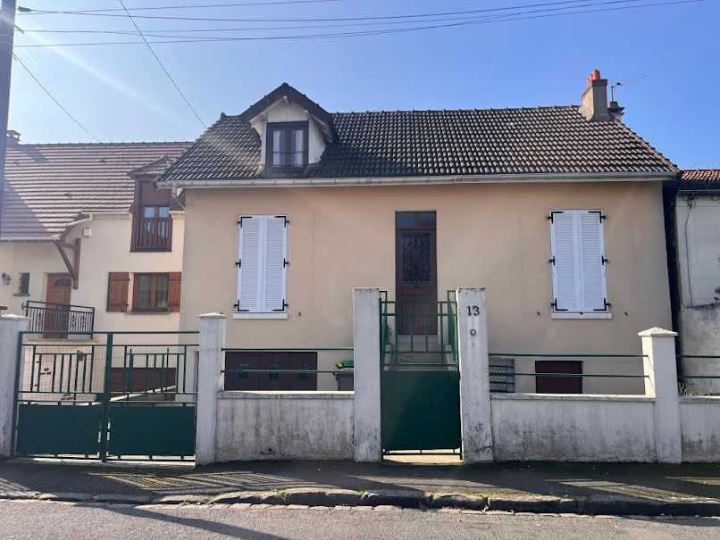 Vente maison 4 pièces 75 m² à Savigny-sur-Orge (91600), 265 000 €