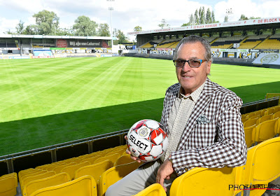 Louis De Vries, voorzitter van Sporting Lokeren, wil geen impulsieve beslissingen nemen: "Niemand speelde tegen de trainer"