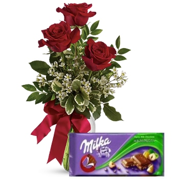 Roses and Milka chocolate - Three roses and Milka with hazelnuts ... sweet message