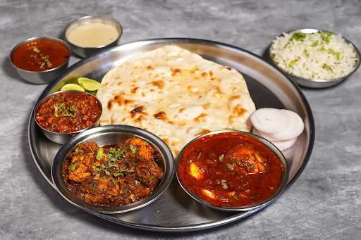 Chicken Special Saoji Thali