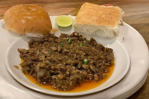 Keema Pav