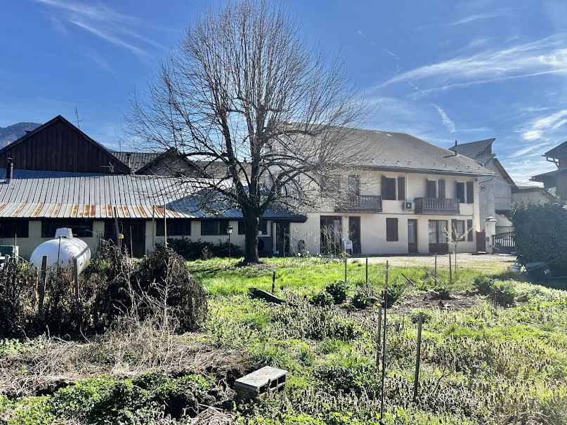 Vente maison 16 pièces 243 m² à Chateauneuf (73390), 432 000 €