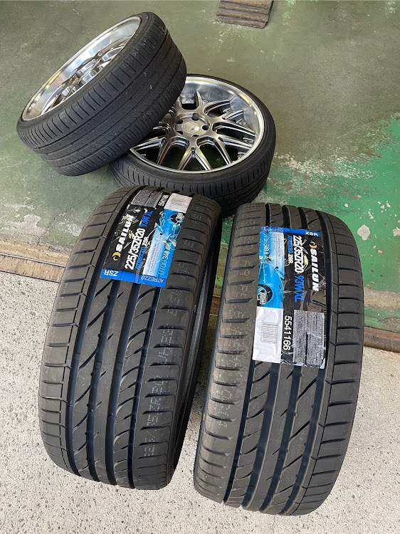 オデッセイの225/35R20・SAILUN ATREZZO ZSR・タイヤ交換・タイロッドエンド交換・サイドスリップに関するカスタム事例の投稿画像4枚目