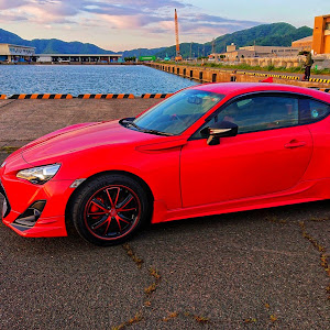 86