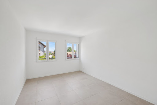 Apartment 4