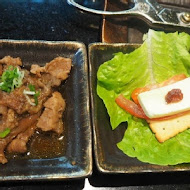 碳佐麻里燒肉和食(台南府前店)