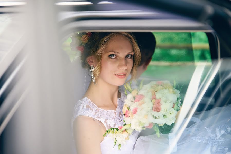 Fotógrafo de casamento Denis Dzekan (dzekan). Foto de 10 de janeiro 2018