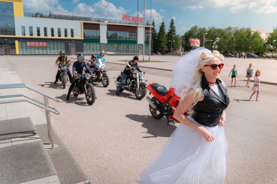 Hochzeitsfotograf Evgeniy Ryakhin (evgeniiriakhin). Foto vom 5. Juni 2019