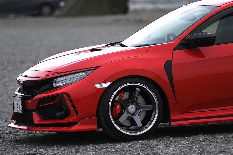 シビックタイプRのフィット・GE8・FIT・タイプR・FK8に関するカスタム事例の投稿画像3枚目