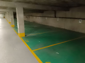 parking à Bagnolet (93)