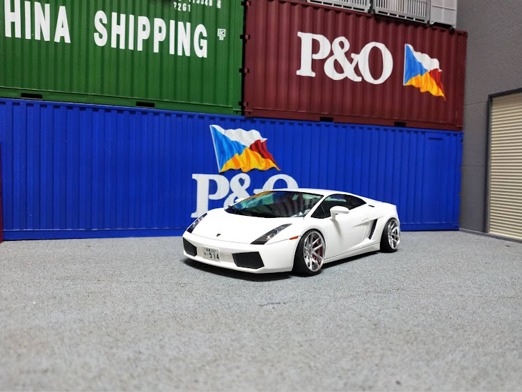 え〜きち丸さんが投稿した車のプラモデル・プラモデル車・プラモデル好きと繋がりたい・ガヤルドに関するカスタム事例の投稿画像5枚目