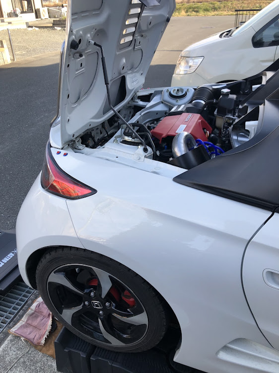 S660のオイル交換・DIY・洗車したけど雨降った・またラーメン・ボーナスだよおおおおおおおに関するカスタム事例の投稿画像4枚目
