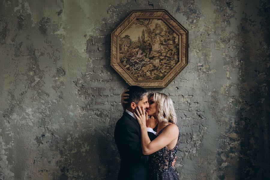 ช่างภาพงานแต่งงาน Aleksandr Osadchiy (osadchyiphoto) ภาพเมื่อ 7 พฤศจิกายน 2018