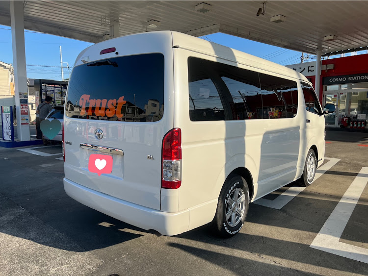 なおちむ®さんが投稿した快適仕様・白好き？😶・コラボありがとうございました😊・タイヤ交換完了に関するカスタム事例の投稿画像3枚目