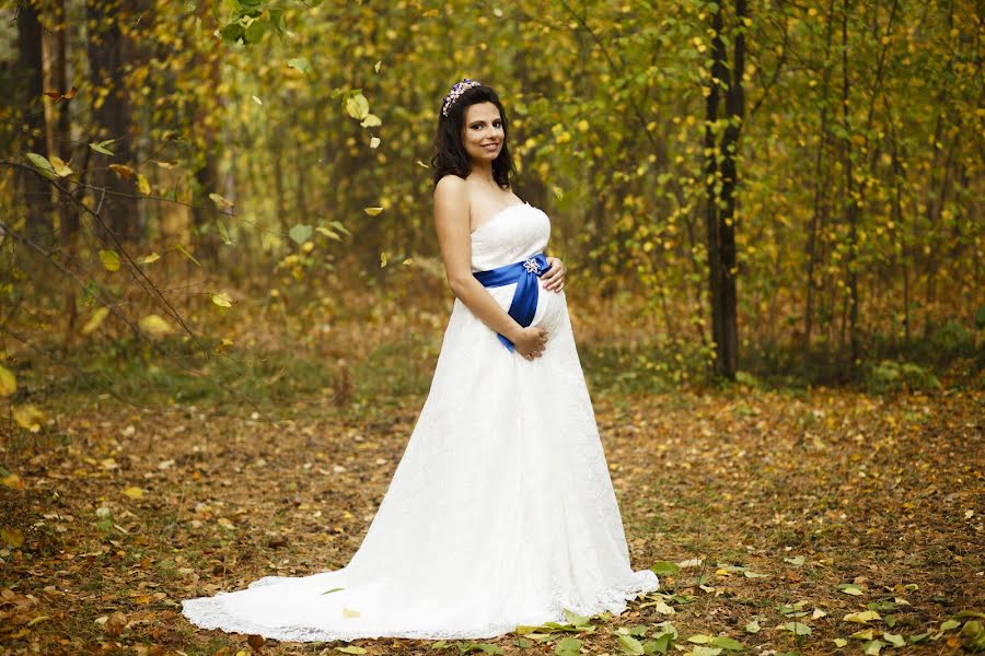 Wedding photographer Romish Yusupov (yusupovph). Photo of 9 October 2019