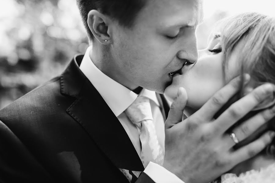 婚礼摄影师Elena Belova（twobelove）。2015 3月21日的照片