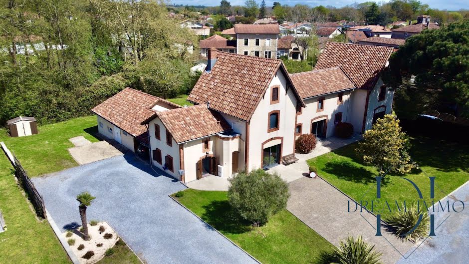 Vente maison 7 pièces 350 m² à Mées (40990), 1 000 000 €