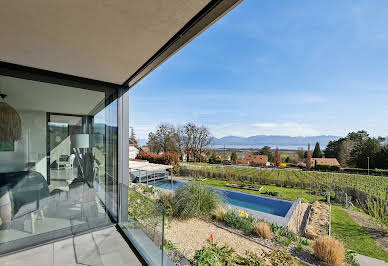 Maison avec piscine et jardin 2