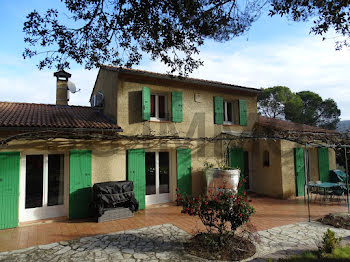 maison à Uchaux (84)