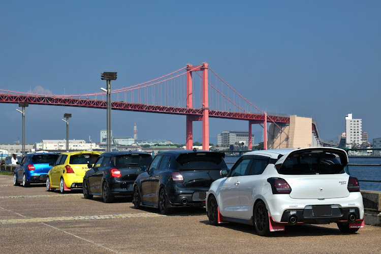 スイフトスポーツの門司港・若戸大橋・北九州・CTのみなさんに感謝・世界平和を願いますに関するカスタム事例の投稿画像43枚目