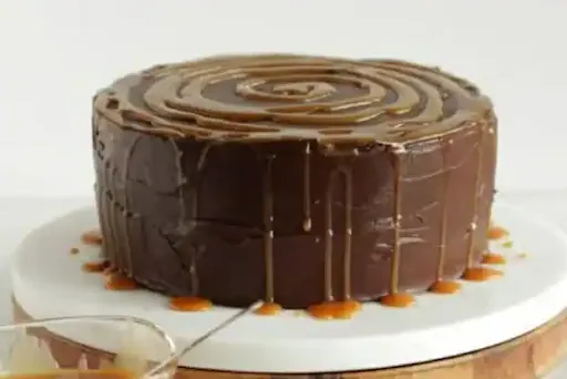 Chocolate Caramel Cake