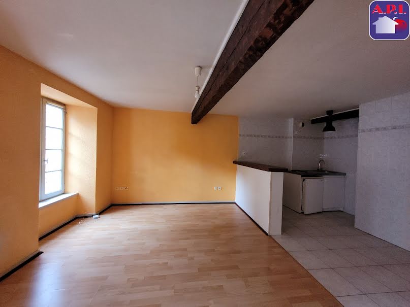 Location  appartement 1 pièce 33 m² à Foix (09000), 350 €