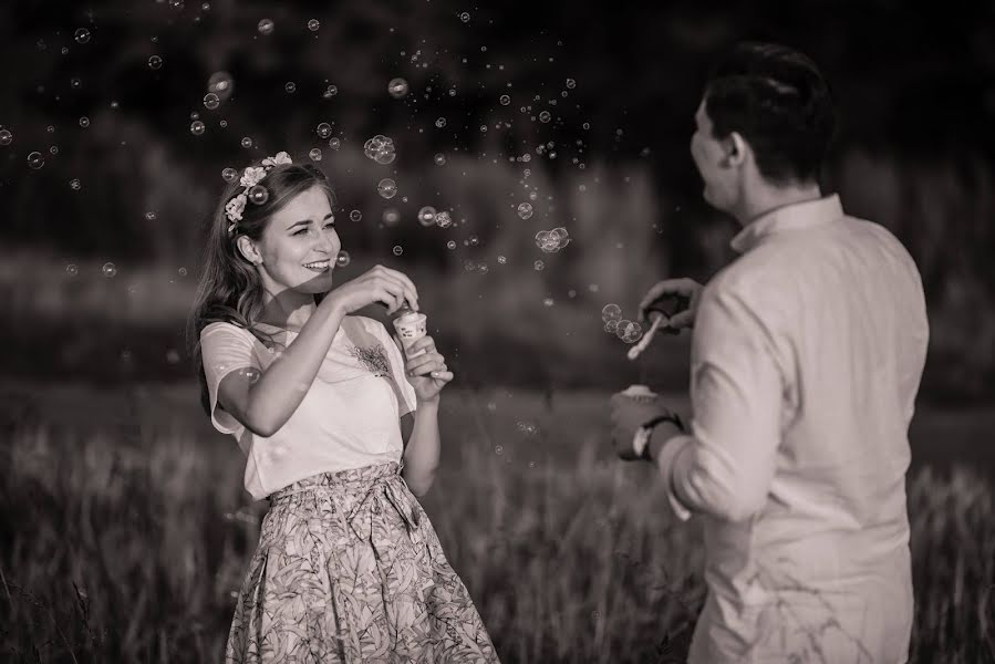 Fotógrafo de casamento Gabriel Rugina (gabrielrugina). Foto de 24 de abril 2019