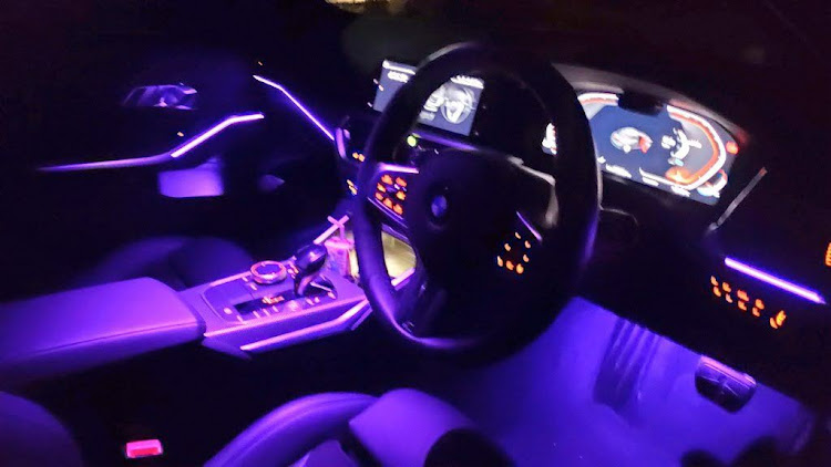 5シリーズ セダンのBMW G20・代車生活・代車でドライブ・3シリーズ セダン・一眼レフ練習中に関するカスタム事例の投稿画像11枚目