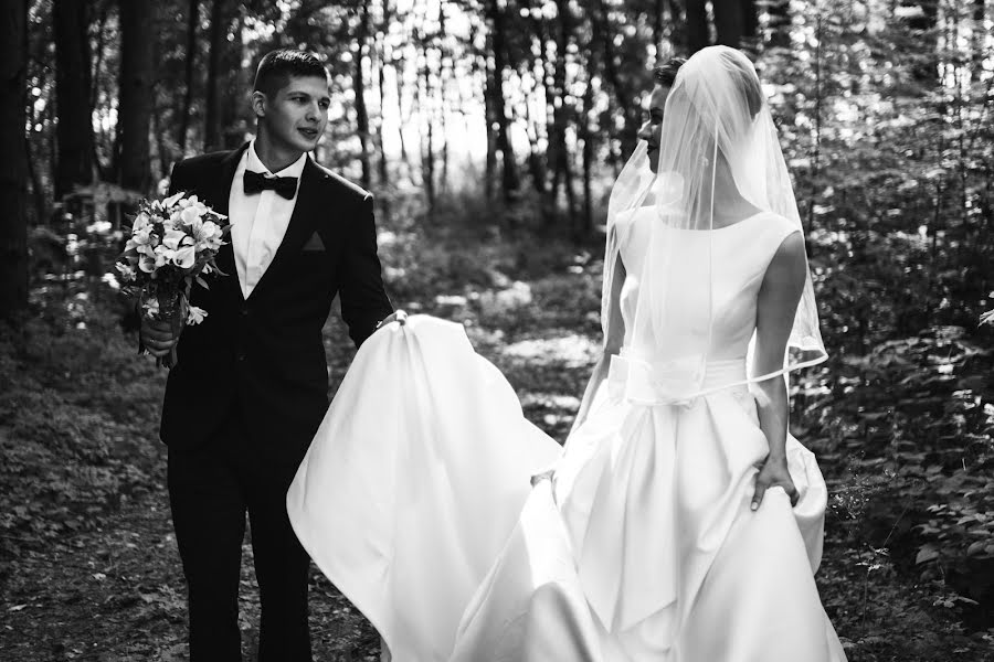 Photographe de mariage Yuriy Kuzmin (kuzminproduction). Photo du 14 mars 2018