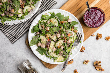 Quinoa &amp; Arugula Salad with Blueberry Balsamic Vinaigrette