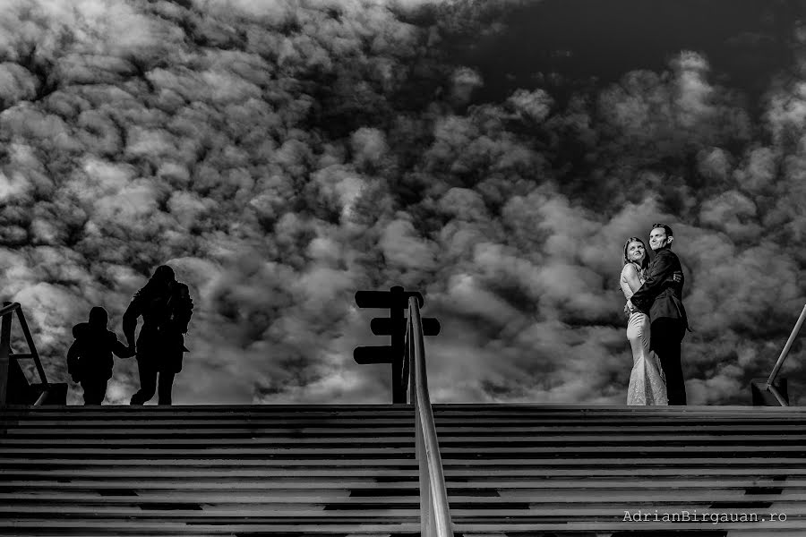 Vestuvių fotografas Adrian Bîrgăuan (birgauanfotofilm). Nuotrauka 2023 gruodžio 10