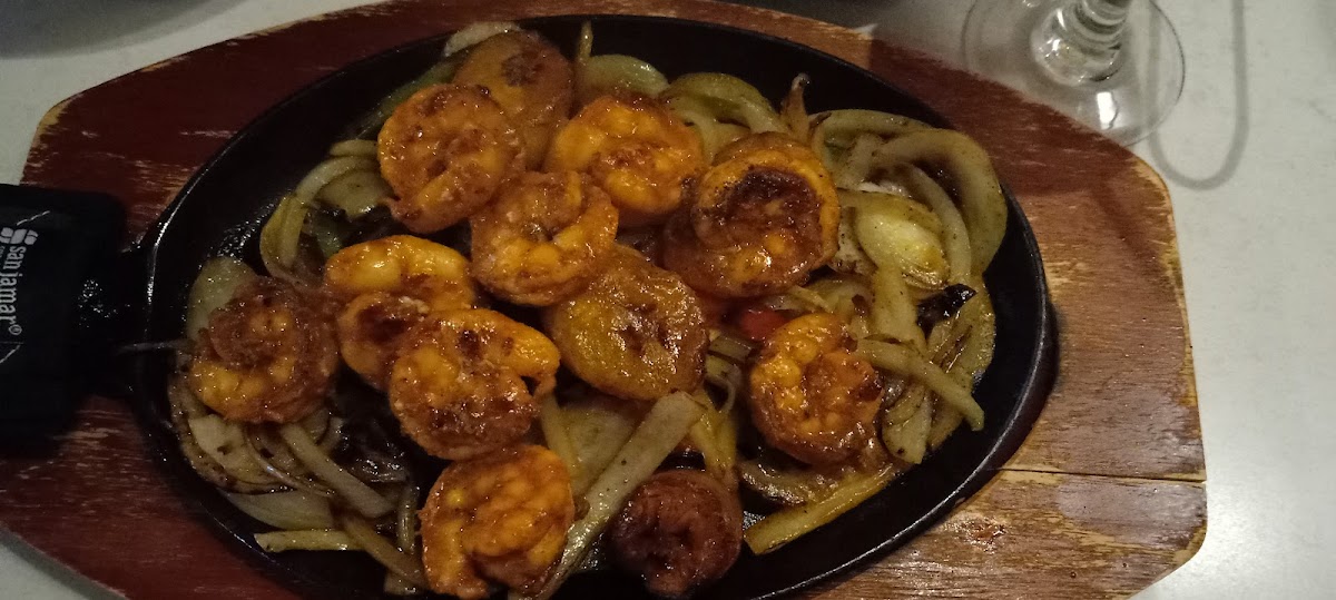 Shrimp fajitas